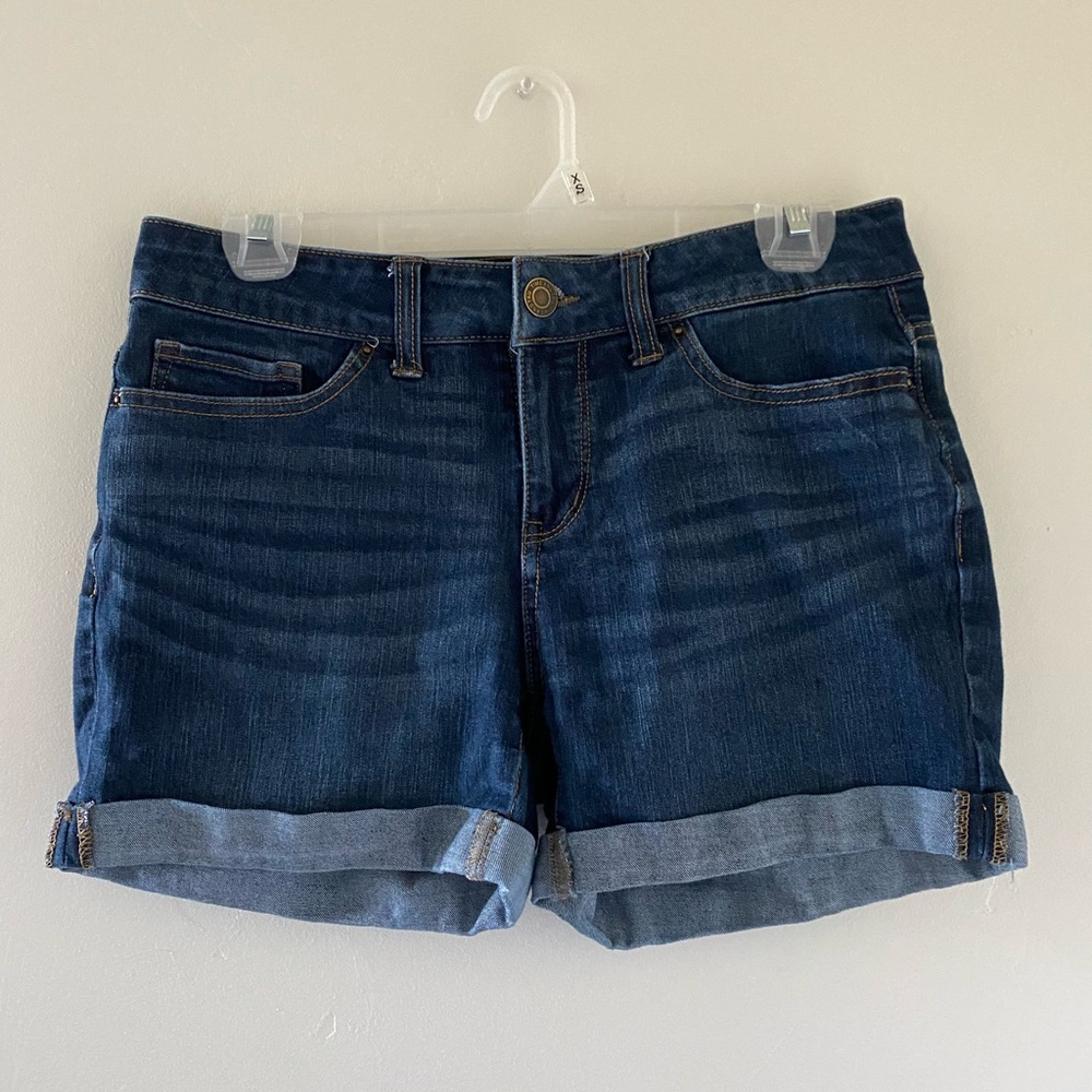 Jean shorts!
